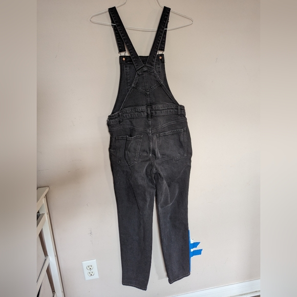 Old Navy - Picture 2 of 2